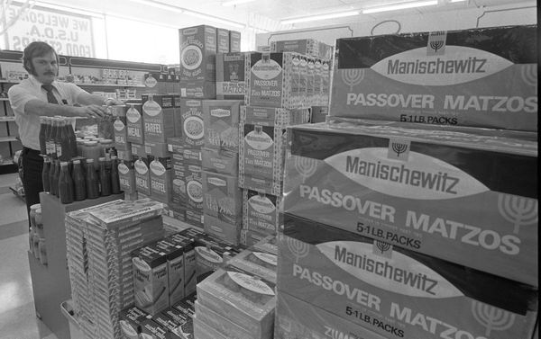 Great Scott - 1976 Photo From Ann Arbor News (newer photo)